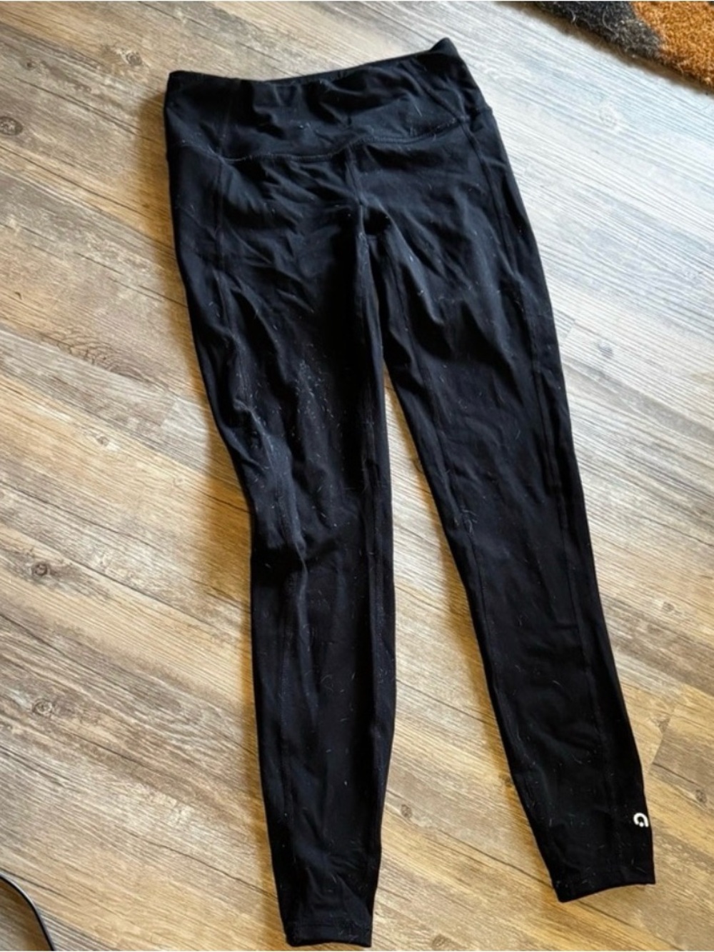Hyba black athletic leggings